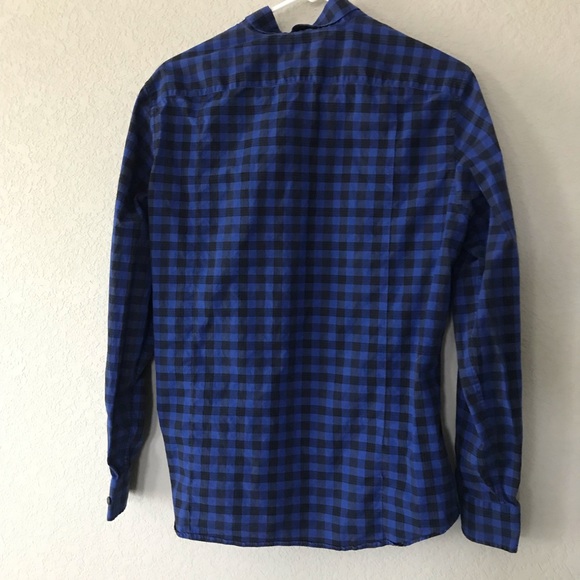 Men’s Banana Republic Button Down Shirt - Picture 2 of 4